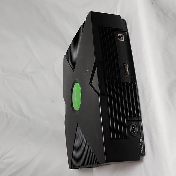 Original Xbox Console - Picture 6 of 15